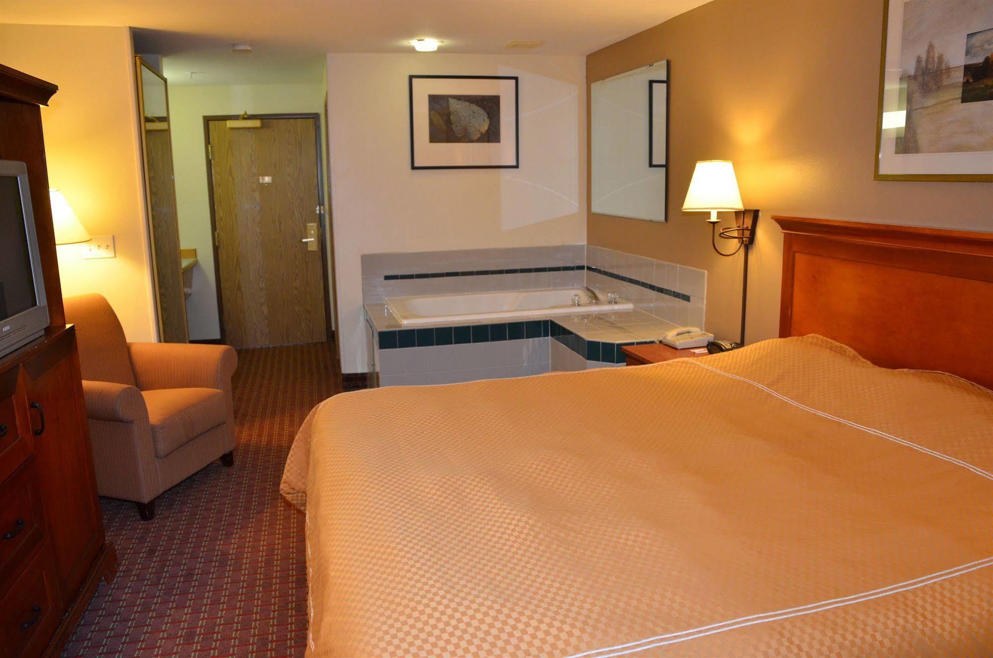Econo Lodge Federal Way Bagian luar foto