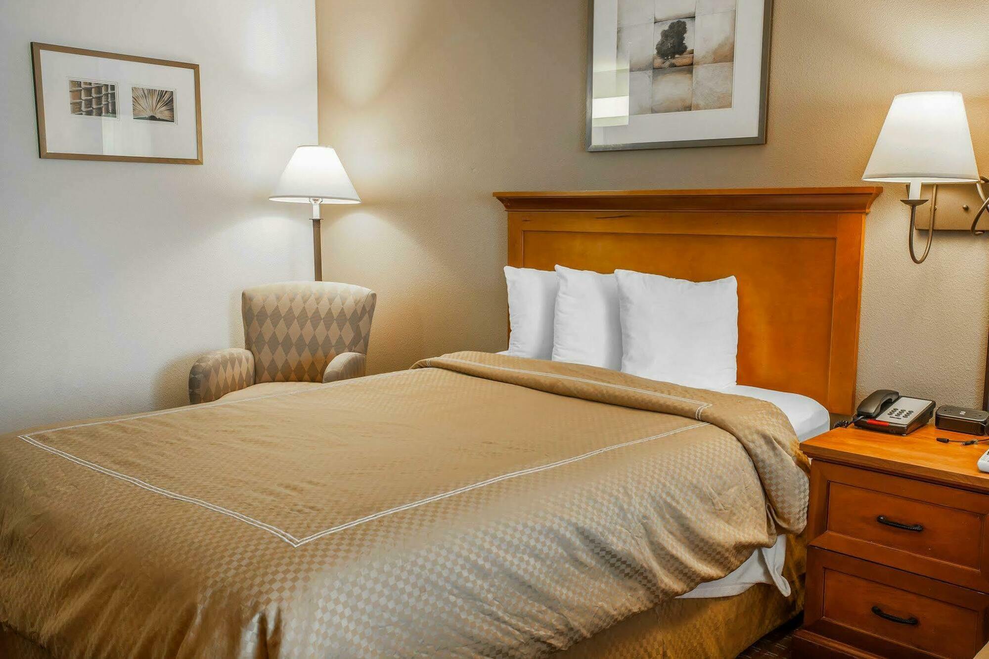 Econo Lodge Federal Way Bagian luar foto